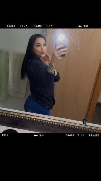 612-324-9028, 25  female escort, St. Cloud