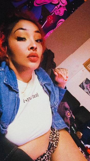 Nia, 35  female escort, St. Cloud