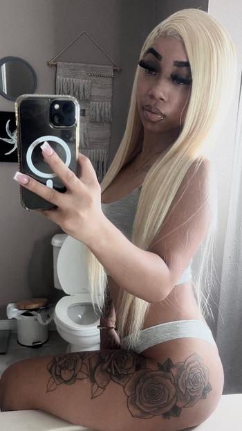 Stasia, 23  female escort, St. Cloud