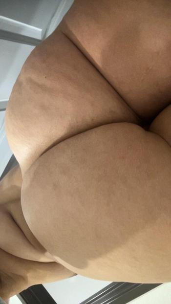 432-247-7116, 27  female escort, St. Cloud
